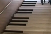 La musique à l’entrée ou sortie du métro