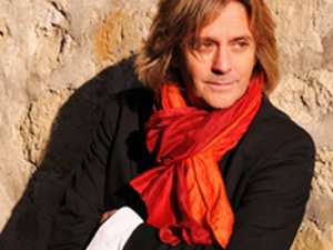 Nilda Fernandez emmène Cannes dans un grand voyage